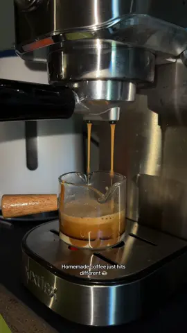 So excited to finally have my espresso machine ☕️🤎 @Café Bustelo  #coffeetok #homebarista #coffeetime #fyp #cafebustelo 