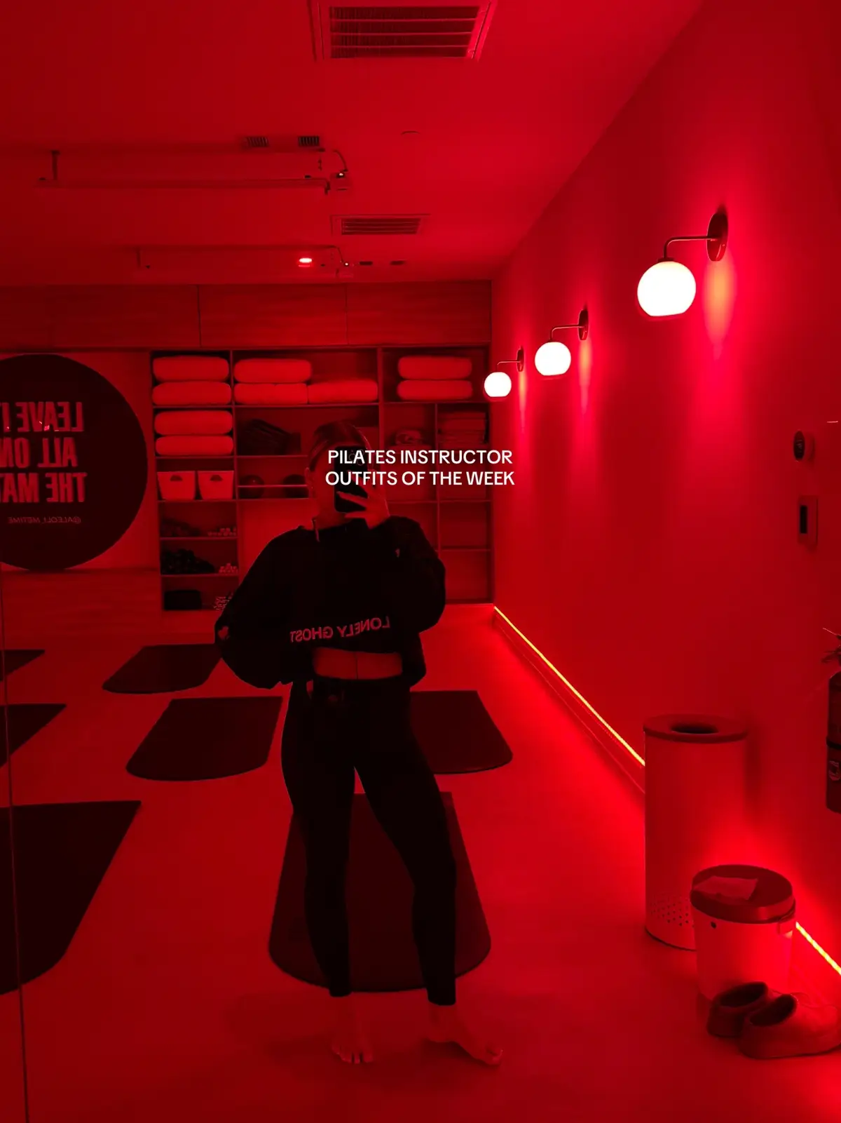 sweatpants & a sweatshirt this week inside the infared who am i  #pilatesinstructor #outfitinspo #workout #fitnessjourney @Oner Active @lululemon @setactive 