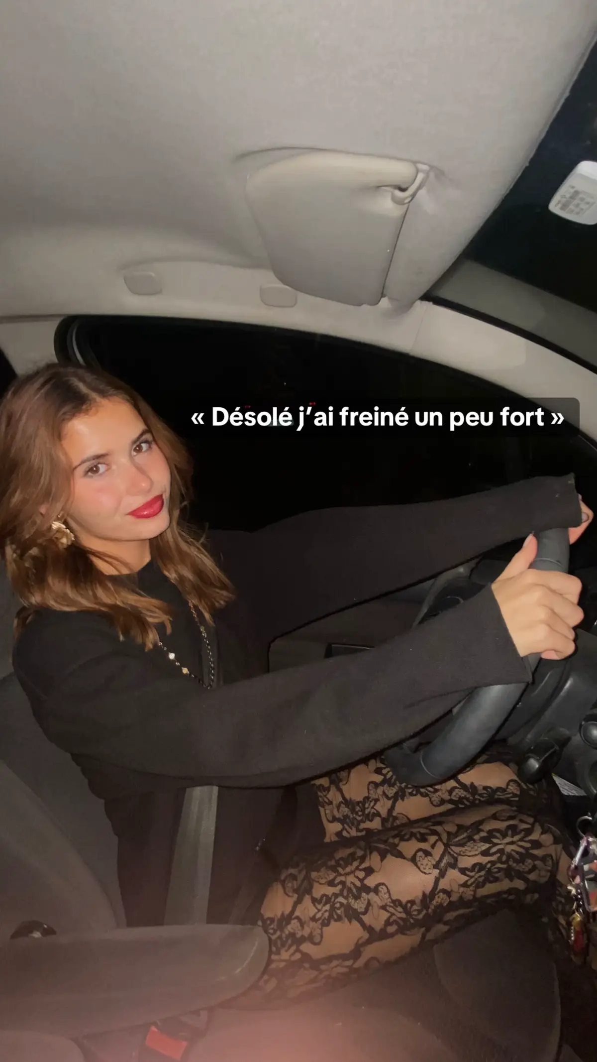 Je suis une pilote promis ! 🏎️🏁 (la dernière c’est cadeau)  Envoyez moi une place pour le GP  #voiture #oups #gp #pilote #humour 