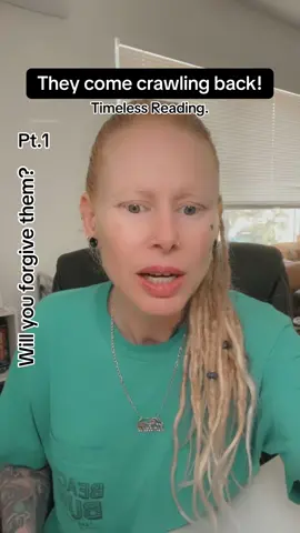 #tarotcardreading #collectivereading #tarottok #lovereading #tarotcardreader 