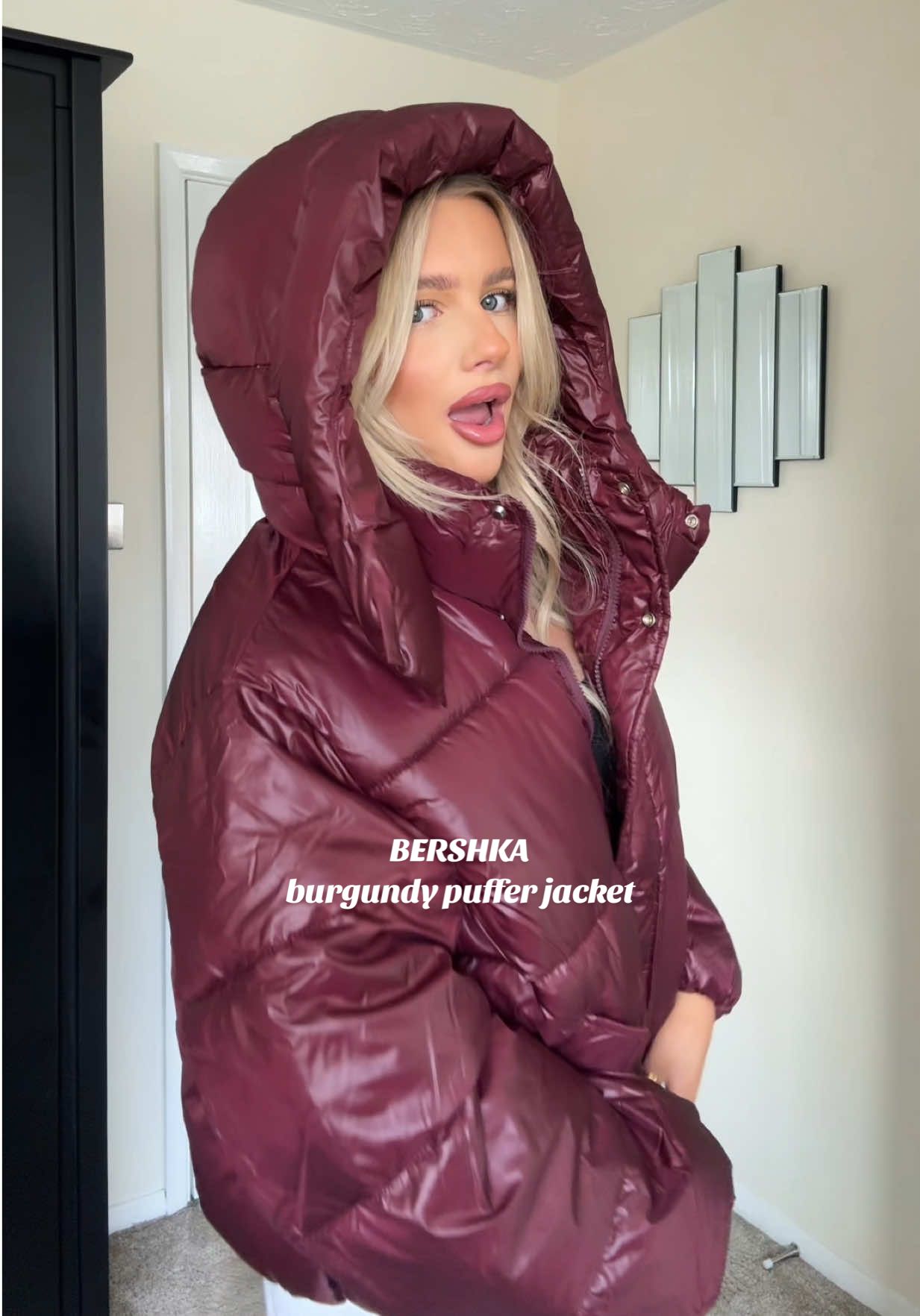 guyssss this jacket OMG 🤎🤎🤎 obsessed! @BERSHKA #tryon #fashiontiktok #outfit #bershka #bershkahaul 