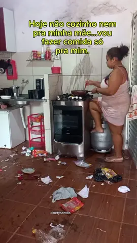 Isso já aconteceu com você? #humor #limpeza #asmrsounds #limpezasatisfatória #faxina 