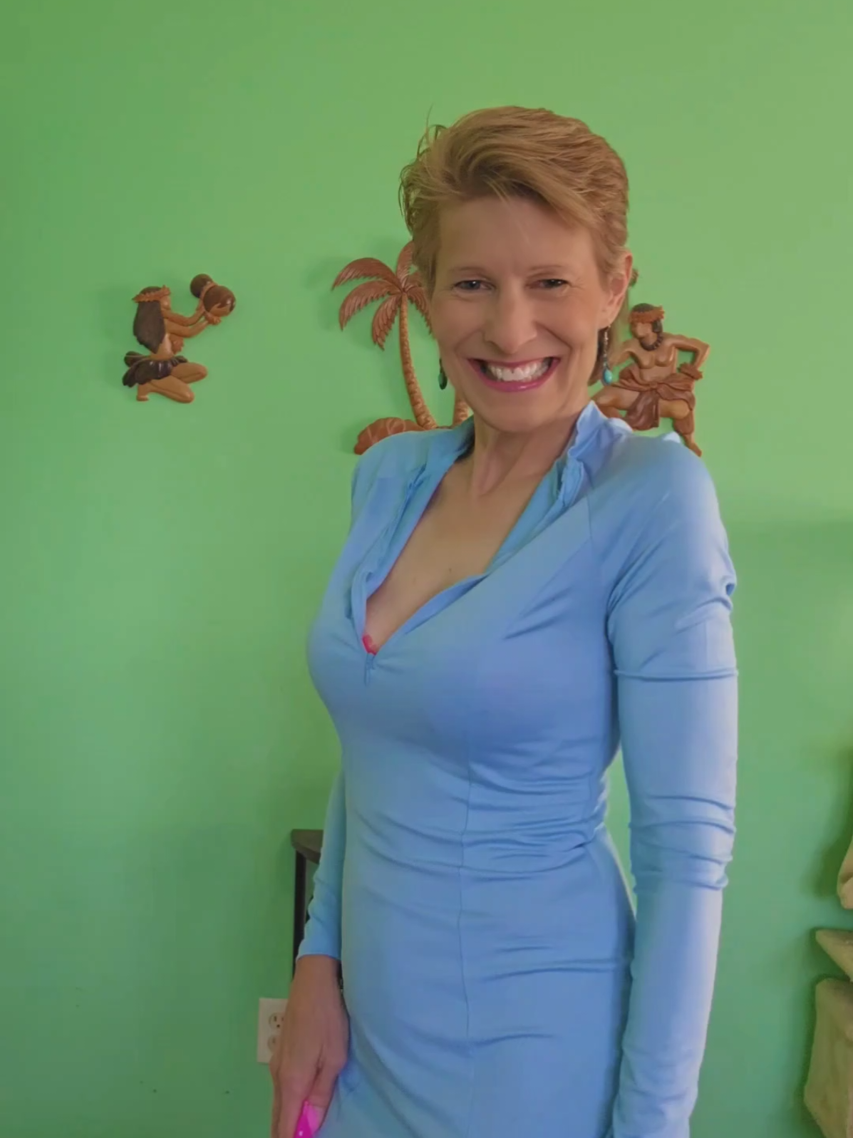 Pretty savage 😉 #dress #maturewomen #over40 #viraltiktok #darkhumor 