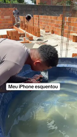 E o jeito joga água #viralvideos 