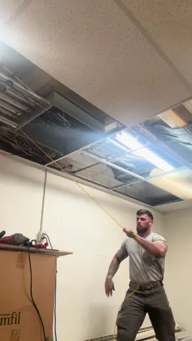 The video that started it all  #electrician #construction #BookTok #fyp #bluecollar 