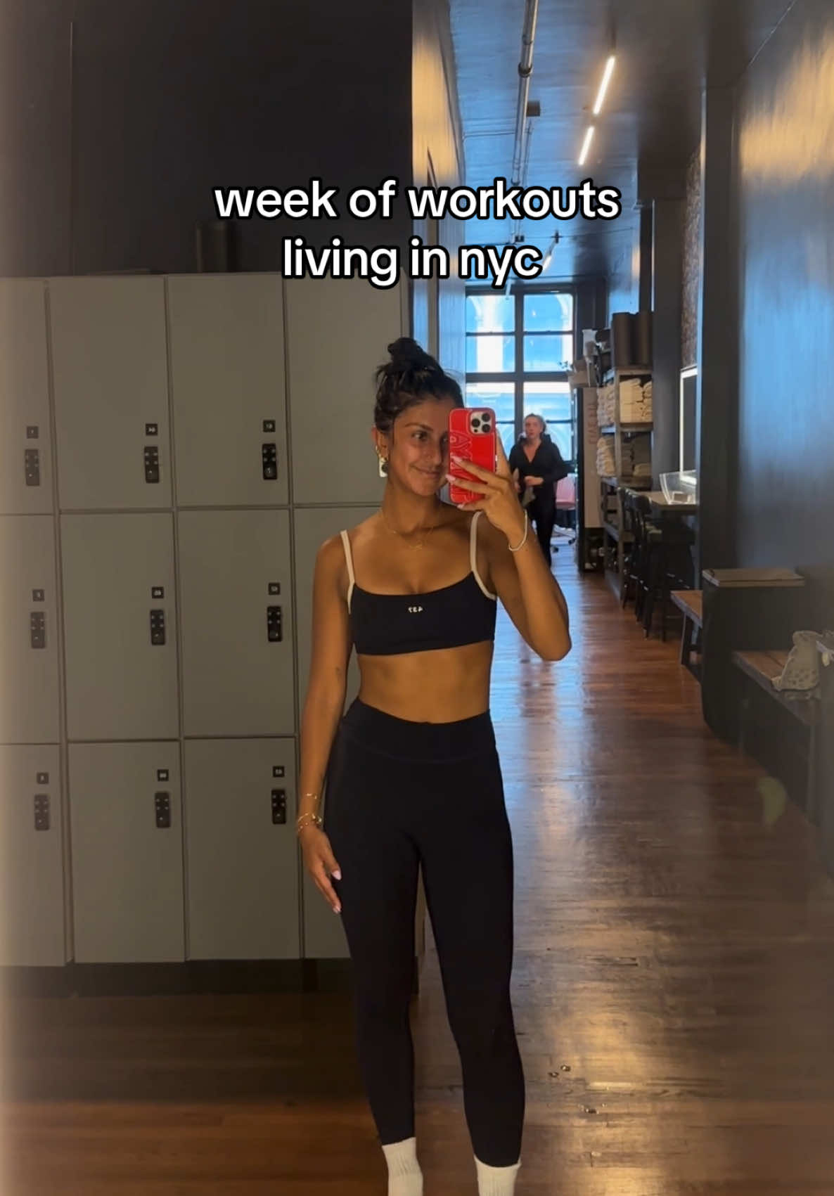 I love some morning movement #workout #nyc #workoutroutine #Fitness #workoutmotivation @Equinox @practice room nyc @setactive 