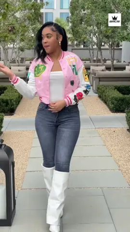 *🎥 Voici la nouvelle femme de Mbappé : la fameuse Barbie Leïla !* 😍   Une beauté qui fait tourner toutes les têtes… mais c’est *Mbappé* qui l’a conquise !   Stylée, élégante, confiante… *le duo parfait est né.* 🔥   Les fans sont déjà en feu, et la France ne parle que d’eux ! 🇫🇷 💬 *Si toi aussi tu trouves qu’ils forment un couple incroyable, écris “Team Mbappé 💘” dans les commentaire   #Mbappe #barbieleïla #tiktokfrance #france #FYP 