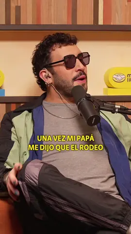 Un deporte con autos de carrera, medialuna y mucho ingenio 🏎️😅 ¿Aún no lo ves? Recuerda que ya está disponible un nuevo capítulo completo de Tomás Va A Morir en Youtube, Spotify y EstudiosNeverland.com Presentado por @entel @mercadolibre.cl @mercadopago.cl_ y @pedidosya.cl 