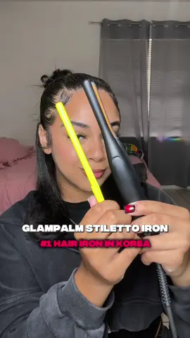 Can’t believe I’ve been fighting my edges for this long 😂 Working smarter not harder with this pencil flat iron by @Kglowing @Glampalm 🖤  • • • • #glampalm #glampalmflatiron #flatiron #pencilflatiron #babyhairtutorial