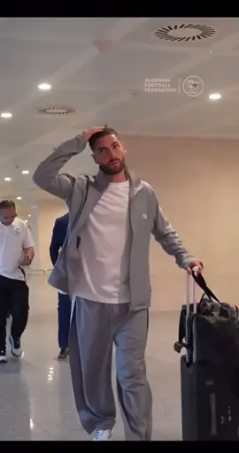 Les coulisses de l’arrivée de Luca Zidane en sélection ! 🇩🇿#TeamDZ #Fennecs #fyp #foot #zidane 