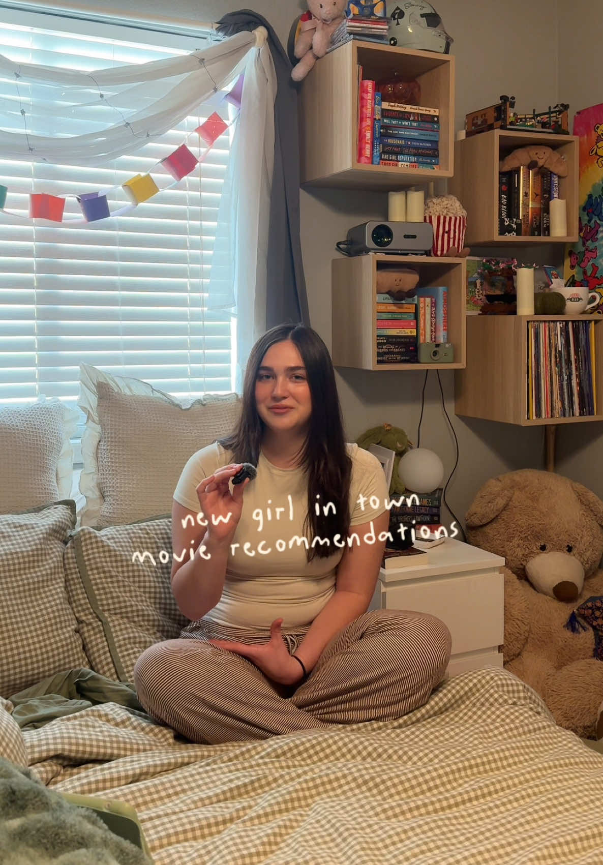 NEW GIRL IN TOWN MOVIE RECS 📹  #movierecommendation #newgirlintown #recommendations #girltherapy #filmtok 