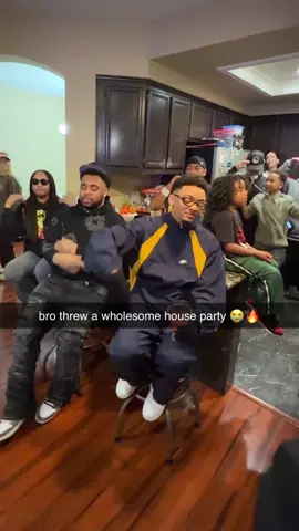 Who would pull up to this?! 😭🔥 #christiantiktok #newmusic #rap 