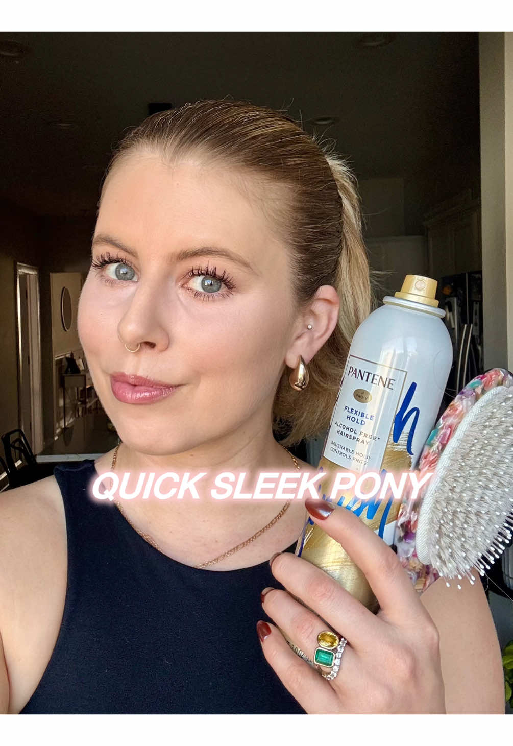 I'm no hairstylist, but I've seen them do this sooo many times and it works!!  #sleekpony #sleekponytutorial @Pantene 