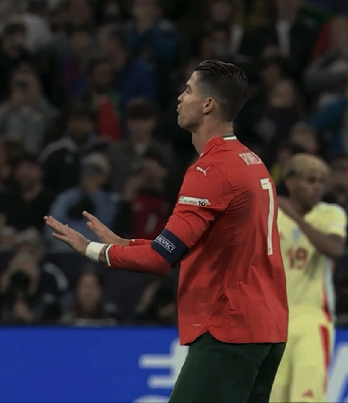 SkyFall - Adelle  #fyp #edit #cristianoronaldo #skills 