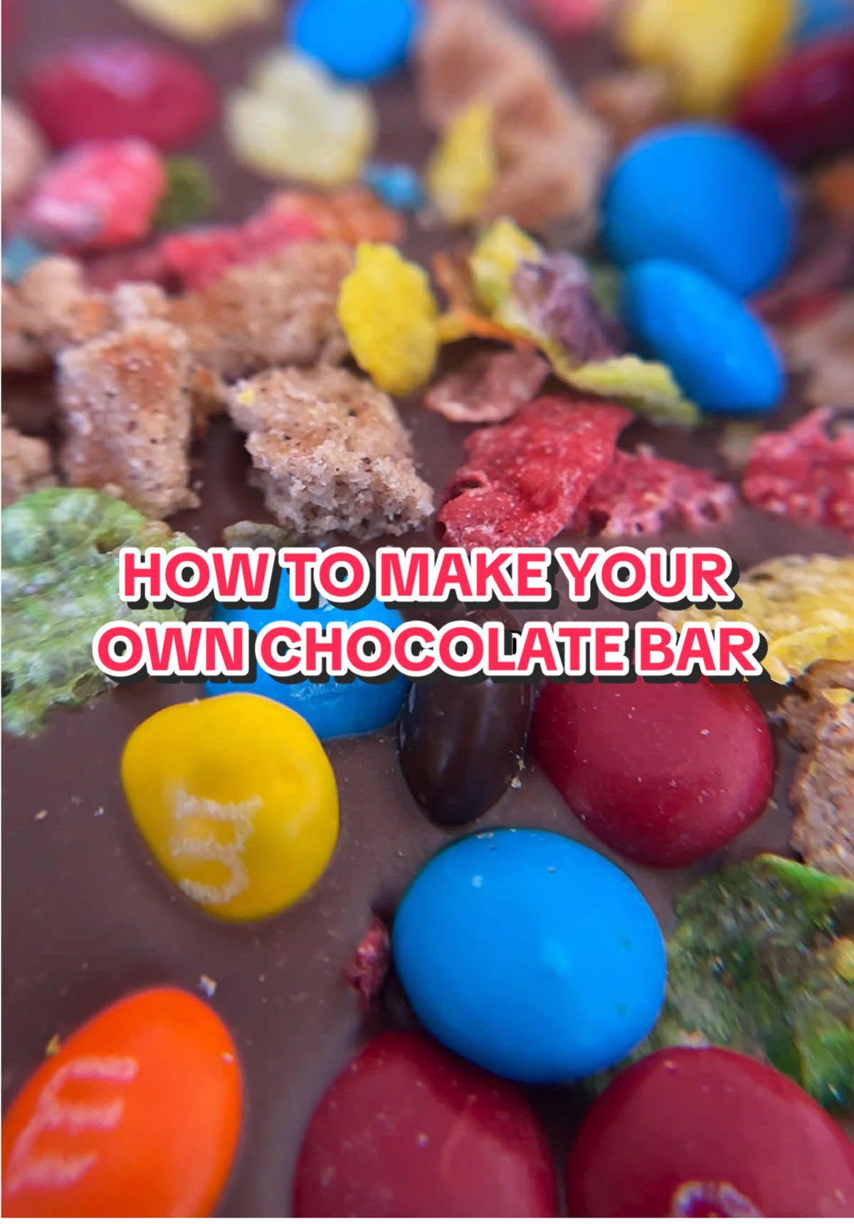 Drooling yet? 🤤 Can you believe you can literally build your own Dream Bar at chocolate (dot) com?Flavors, toppings, drizzles everything is picked by you! Would you gift someone this or keep it for youself? 🤭🍫  #chocolatelovers #chocolatetreats #chocolategift #chocolaterecipe #sweettreat 