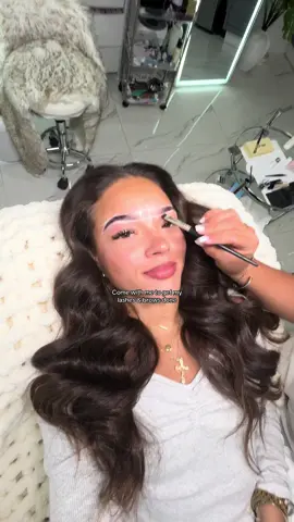 I love lash day #relatable #lashes #brows #grwm 