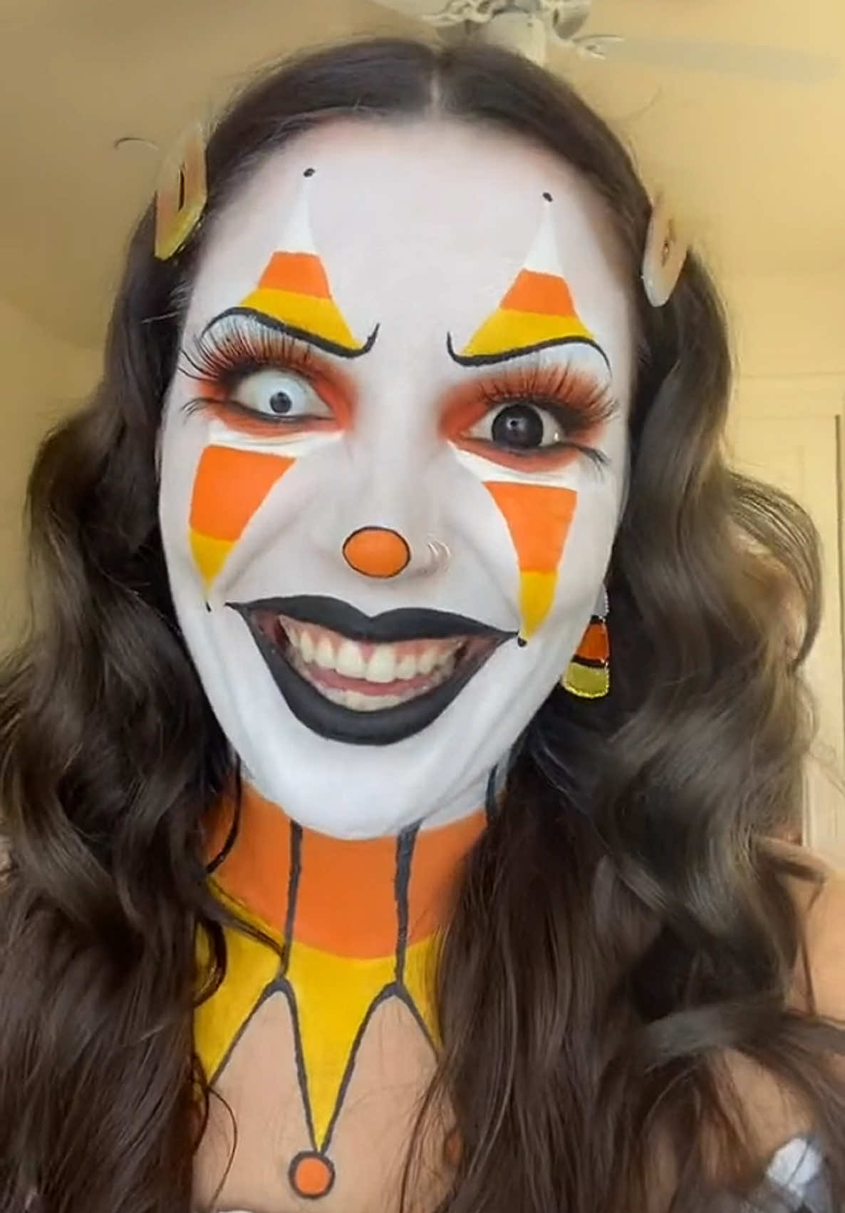 candy corn clown 🧡💛 #clownmakeup #halloweenmakeup #clown #lipsync 