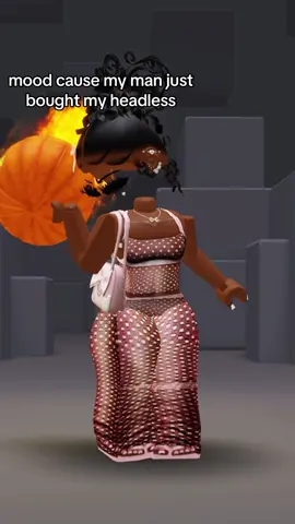 Love him down🥰, Thangyaa🤏🏾 #roblox #headless #fyp #robloxfits