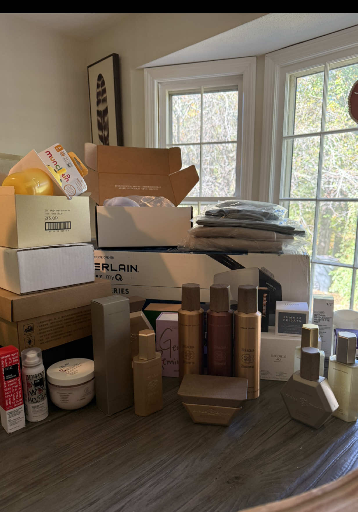 It feels like Christmas 🎁  #PR #foryou #viralreels #viral #prhaul 