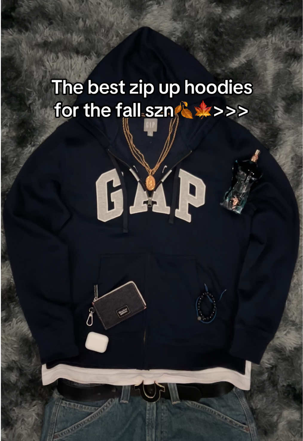 ⚡️Insane price for them too🤑Get yours now before it’s gone!❌ #gap #zipuphoodie #fashiontiktok #fall #outfitideas 
