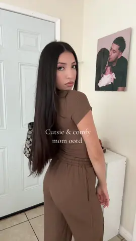 💕💕 #tiktokshop #momootd #momlife #outfitinspo #comfyoutfit @Cider 