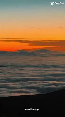 This is your sign to take that trip to Hawaii 🌺 #maui #kauai #travel #couplestrip #haleakala @Connor 