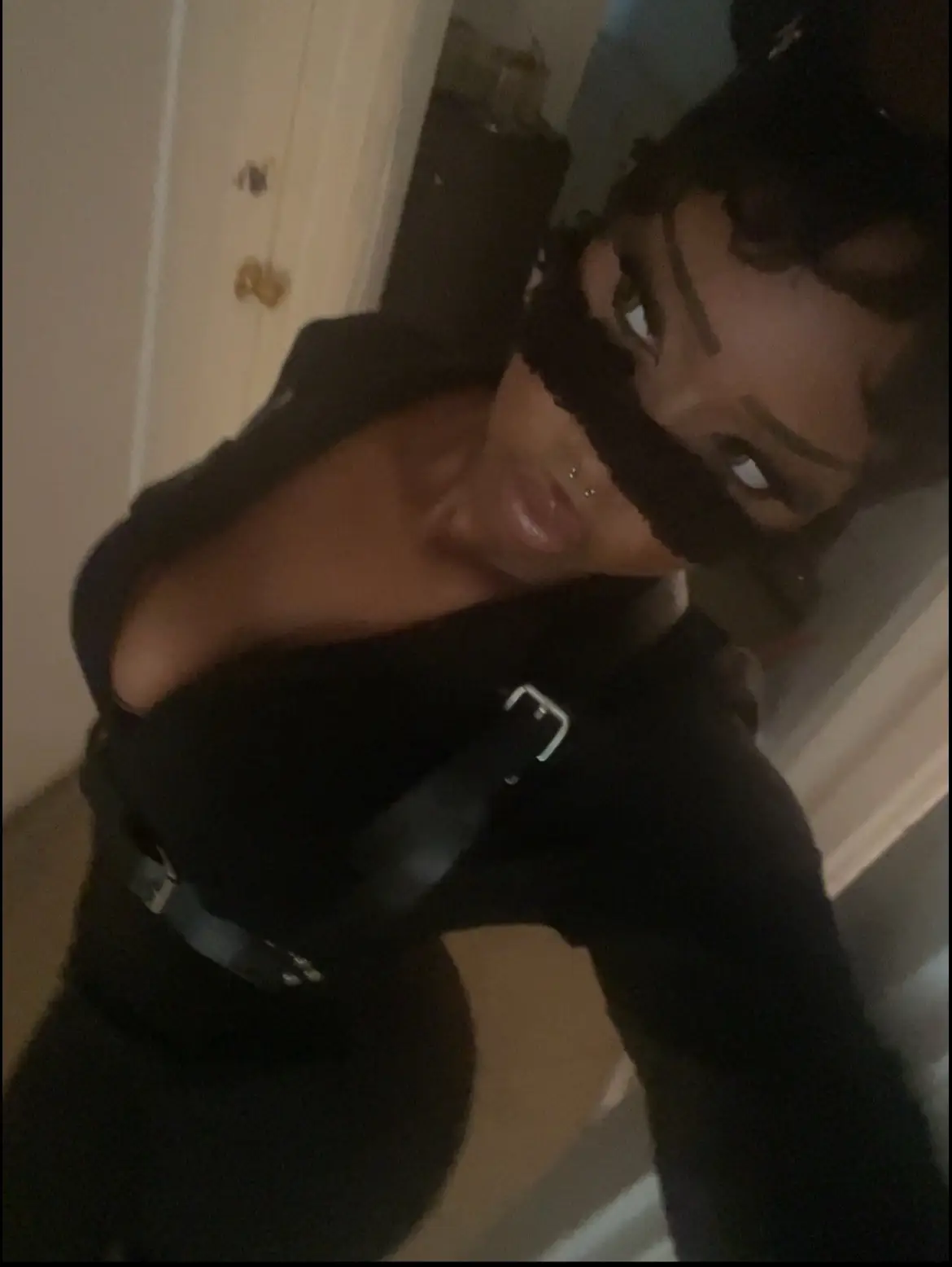 i’m the 50th girl to be catwoman😭😭