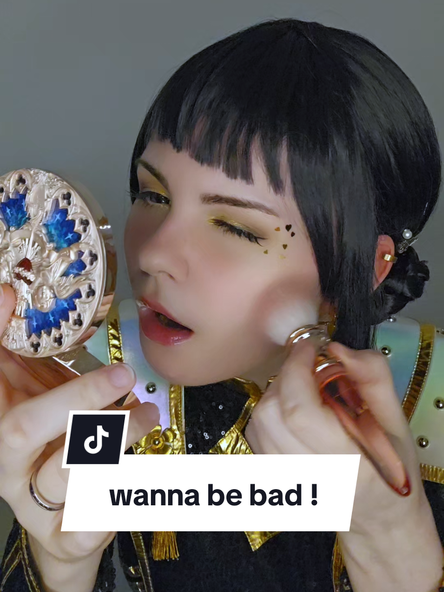 They could be much worse 🤭 #kdh #kdhcosplay #kpopdemomhunters #zoey #zoeycosplay 