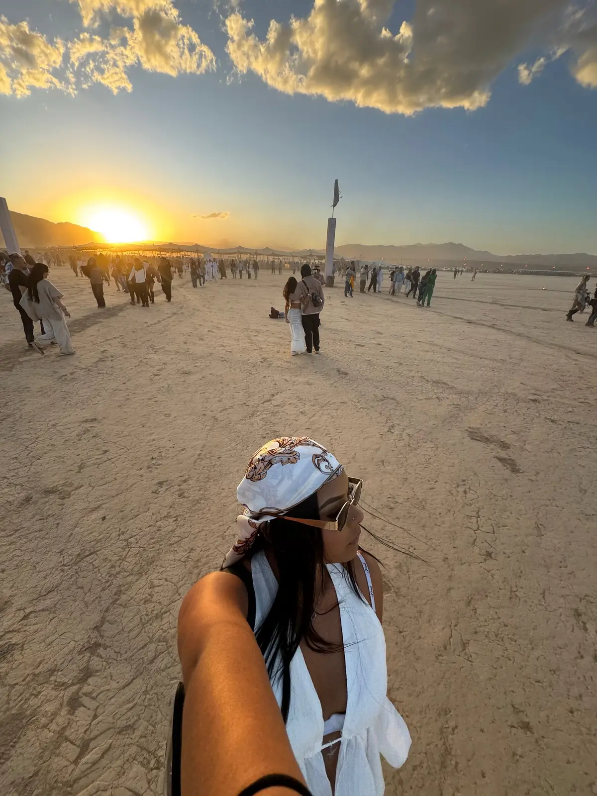 What an amazing experience. I love you guy’s @RÜFÜS DU SOL I would love to do it all over again 🤍🧡@RISE Festival #fypシ゚viral #fypシ #foryoupage #fyppppppppppppppppppppppp #fyp 