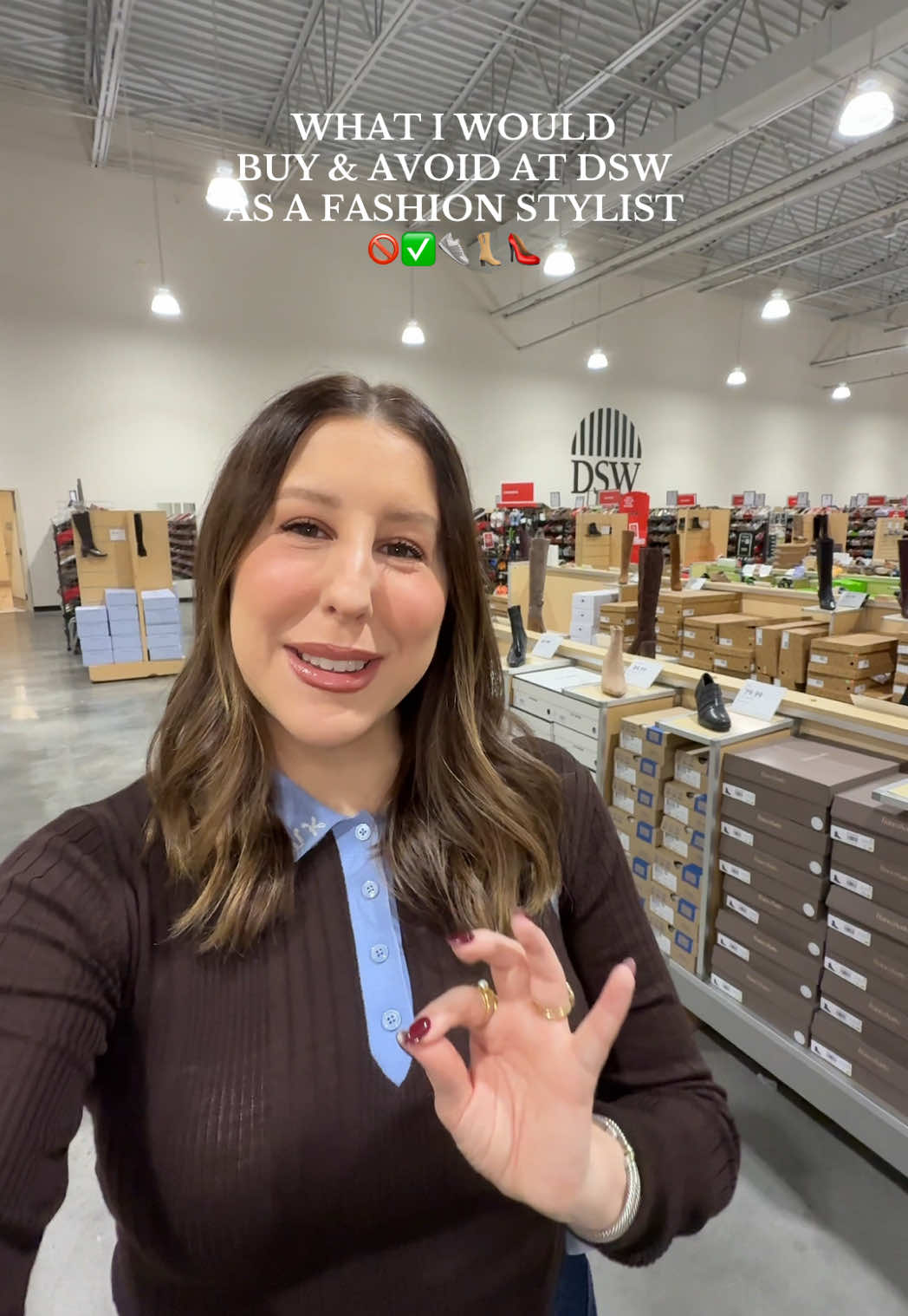 how to shop fall fashion styles at DSW on a budget #fashion #howtostyle #outfits #shopping #fashiontiktok 