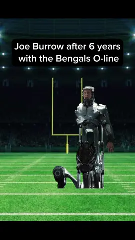 Get this man some protection #nfl #football #funny #foryoupage #fypシ 