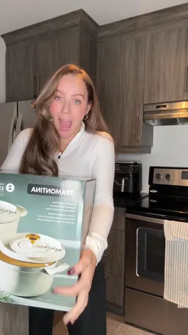 Votre signe de faire des soupes dans des fancy marmites xoxoxoxoox #costcofinds #costco 