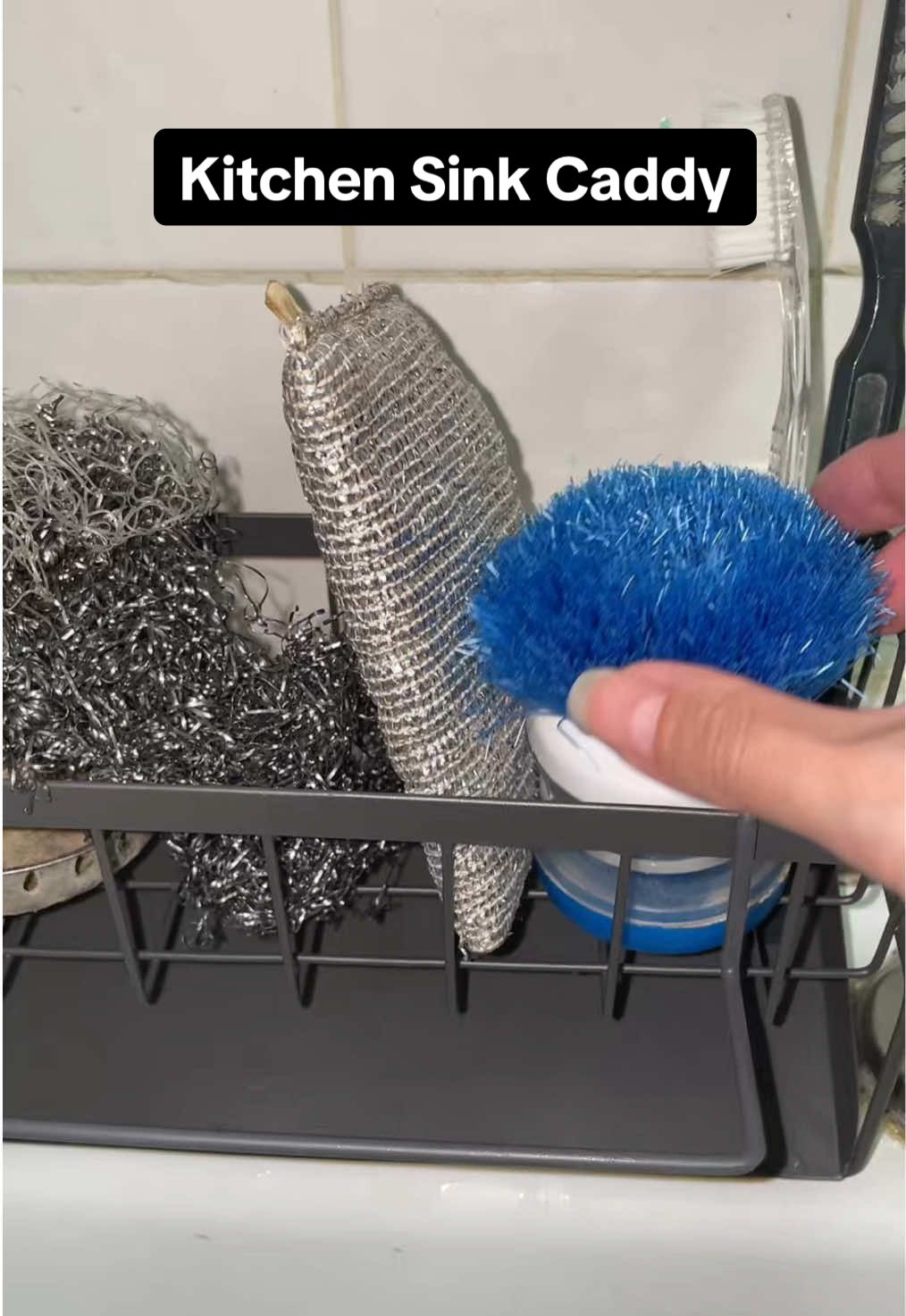 I love an organized sink area! #kitchensinks #kitchensinkorganization #kitchensinkorganizer #sinkcaddy #kitchenhack 