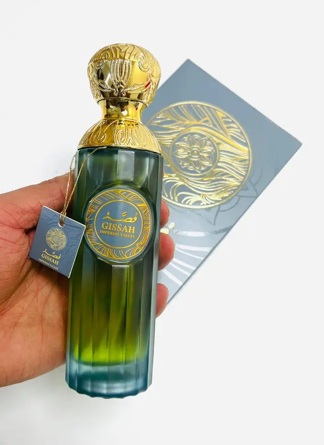 Gissah UAE 100ml  عطور قصة 🇦🇪 الاماراتيـة  عُطور قصـة ماستر كوالتي تجـننن رجالي نسائي  متوفر ب 5 انـواع 😍🦋🦋 العطور الترند حالياً بصناعة إماراتية  روائح فواحة وجذابة للجنسين. تحفة فنية تجمع بين المكونات الطبيعية والعطورالفريدة. تركيبة مميزة من أجمل الروائح العطرية لتجعـل إطلالتك المميزة فواحـة 👑 المنشأ / الامارات  #للحجز_والاستفسار_مراسلة_خاص #مالي_خلق_احط_هاشتاقات🧢 