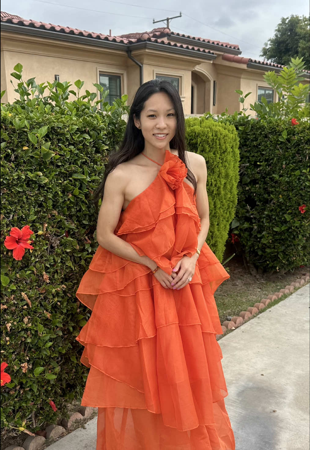 The Perfect Wedding Guest Cocktail Hour or Party Dress! Elegant, chic, classy, stylish! Orange stunner! #wedding #weddingguestdress 