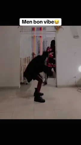 @💚Prezidan_Jojo💚 @KreyolReaction (Epavre)😂🤣 #haitiantiktok🇭🇹 #viraltiktok #vibetiktok #challenge 