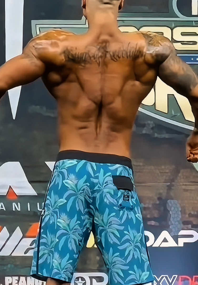 O dia que o Balestrin avaliou o shape do carlão😨 #academia #musculação #bodybuilding #treino #bodybuilders 