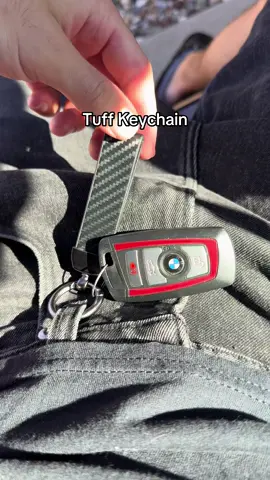 This Keychain tuff!#tiktokshop #cars #cartok #gifts #fypシ 