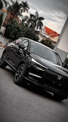 Honda HRV ưu đai 100 TB duy nhấ.t trong tháng 10 này.! #mrlinhhonda#honda#hondahrv#hondahrvg#hrv#hrv2025#hrvatska#xuhuong  