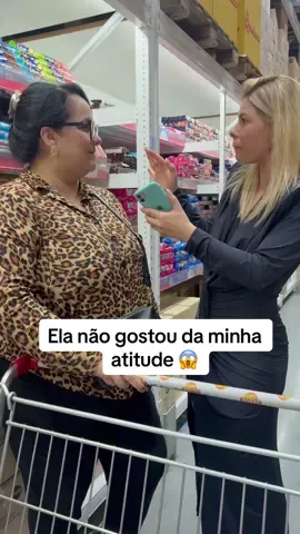 Muito simpática 😂 #vaiprofycaramba #testesocial #fypシ゚ 