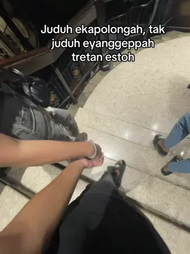 #surabaya24jam #fypシ゚viral #stasiuntop10surabaya #tunjunganplaza #top10 @Rantas☠️ 👾