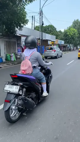 saran dong, mending warna std atau beli body hitam glossy?🤔                                                                          #aerox155 #aeroxbucin #ogahjinjit #purwokerto #fyp 