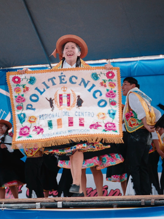 Una excelente waylash bien bailado #huaylash #huaylash_huancayo #huancayo #huancayo_perú🇵🇪❤  @𝓕𝓵𝓸𝓻𝓬𝓱𝓲𝓲🧃 