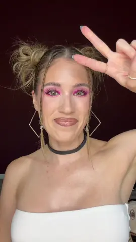 Thank you for the inspiration @Katie Farhood  #grwm #concertmakeup #tatemccrea @PLOUISE @M.A.C Cosmetics Store @ONE SIZE BEAUTY @DanessaMyricksBeauty @Maybelline NY @Saie @YSL Beauty @Rare Beauty @Huda Beauty @Viktor&Rolf Fragrances @Too Faced @Kosas @Patrick Ta Beauty @Sigma Beauty @Morphe Cosmetics 