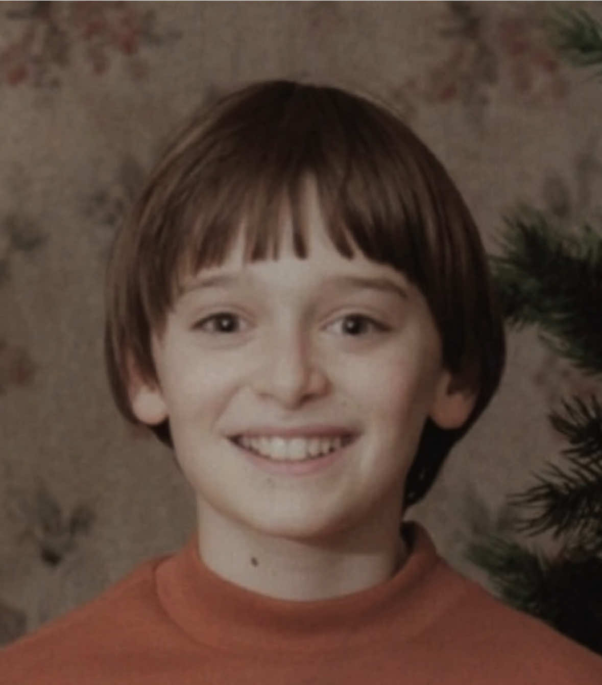 im so maternal over him and those big sad eyes #willbyers #willbyersedit #strangerthings #strangerthingsedit #gifedit 