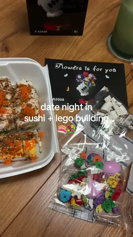 date night in!!! sushi & lego building!! One of my favorite date night ideas and I got the cutest flowers 💐  #datenightideas #datenightathome #datenights #legos #legoset 