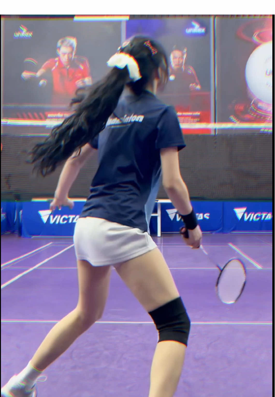 Đánh chung với chị partner xinh đẹp cái tự tin hẳn 😗 #checkin #badminton #caulong #funny  