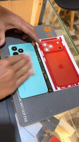 Me gusta cuando nuestros clientes quieren Ver el mundo arder🤣  #fyp #parati #transformacion #iphone17pro 