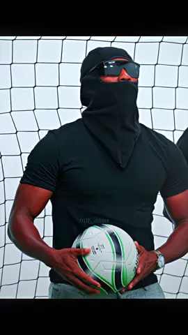 “quem conta é minha equipe“ kkkkkkkkkkkkkk #lucastylty #tyltycomp #futebol #jogador #fabio 