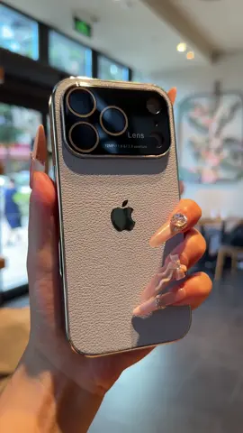 High-end mobile phone case #iphone17 #iphonecase #handyhülle #case #fypシ 